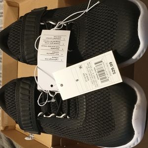 NWT All in Motion sneakers